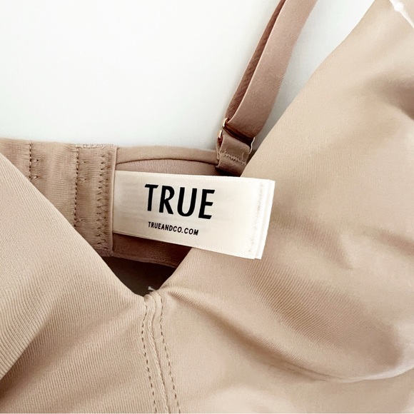 NWT True & Co Wireless Convertible Nude Bra, Small - Picture 3 of 6